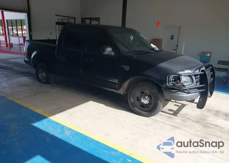 2002 Ford F-150 Lariat/Xlt из США, поврежденный, VIN 1FTRW07L42KA01956